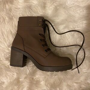 Women brown high heel boots